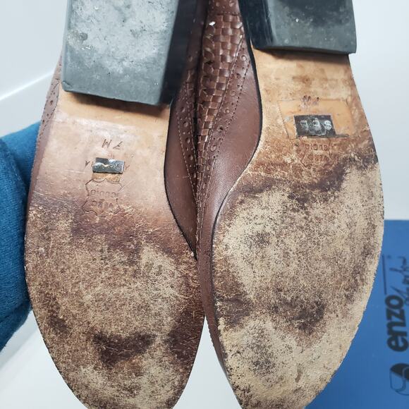 Vintage Enzo Angiolini Hand Tooled Leather Shoes with box - 7 - Picture 8 of 9